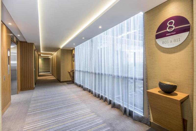 Courtyard By Marriott Bogota Airport Hotel Exterior foto
