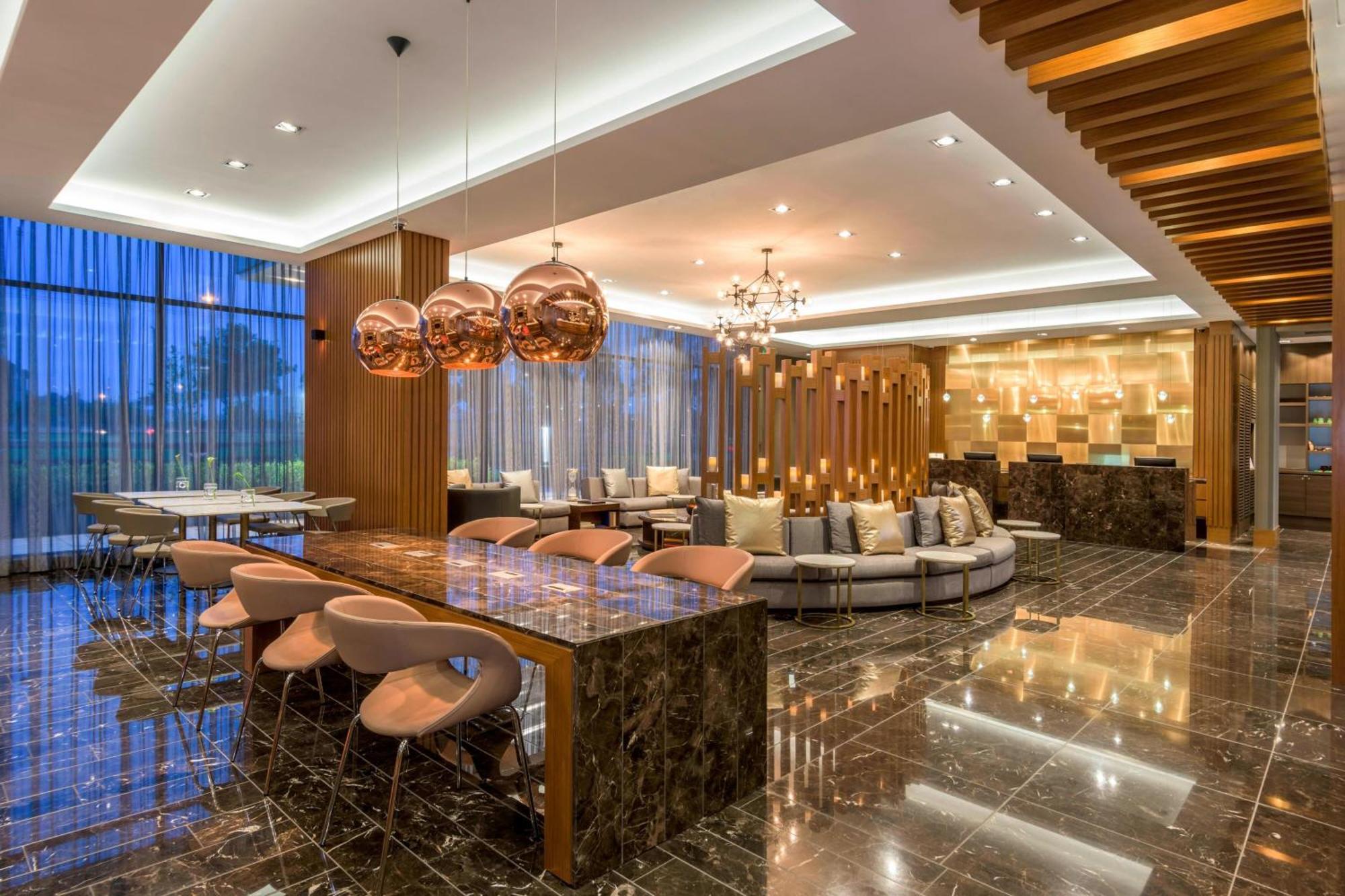 Courtyard By Marriott Bogota Airport Hotel Exterior foto